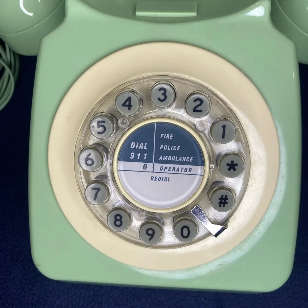 Wild & Wolf Model 746 Retro Rotary-Style Push-Button Telephone — Mint Green